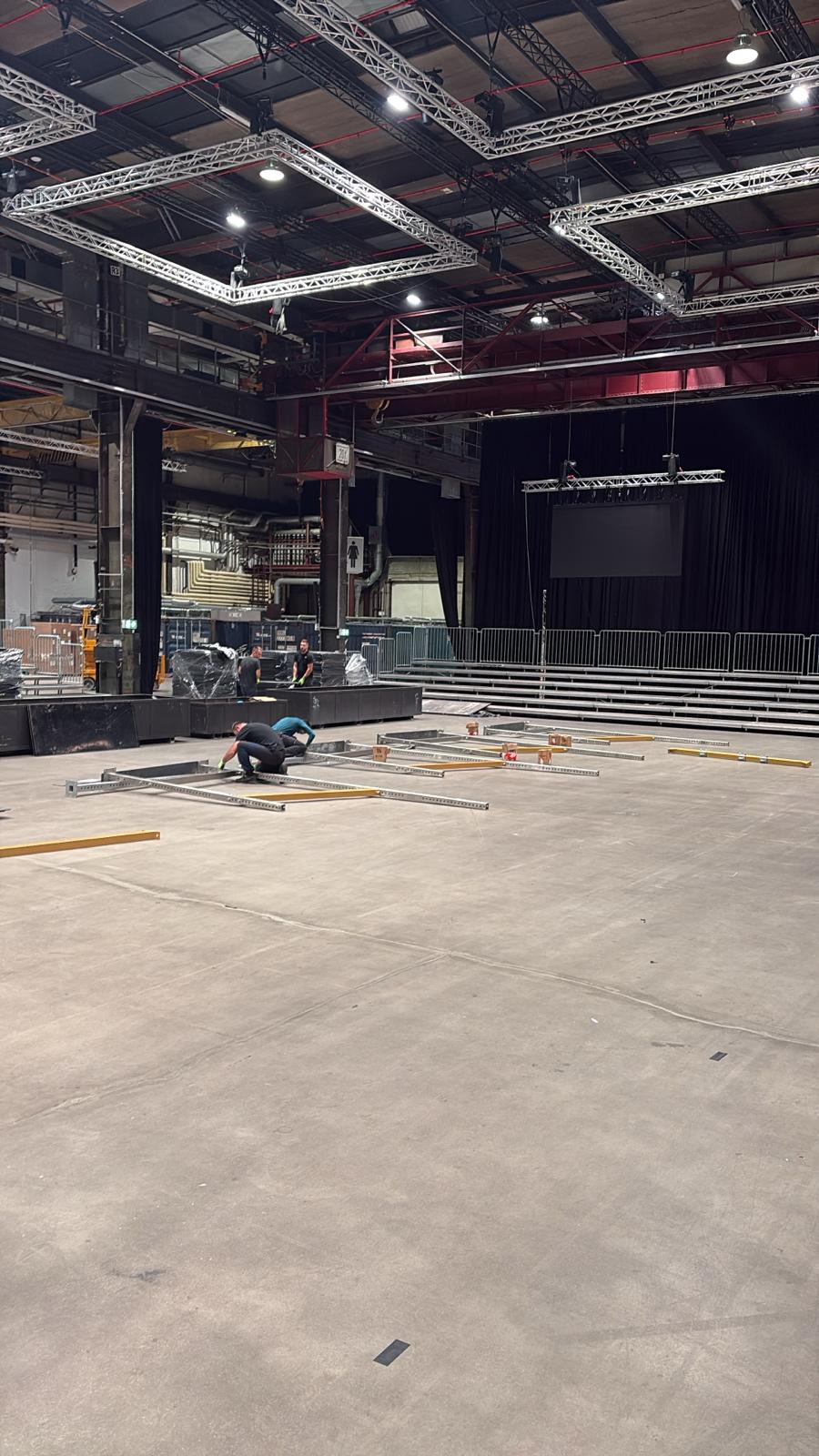 German Throwdown floor layout